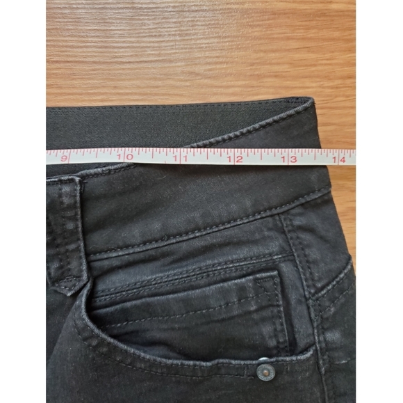 Democracy Black Skinny Jeans - Picture 3 of 12